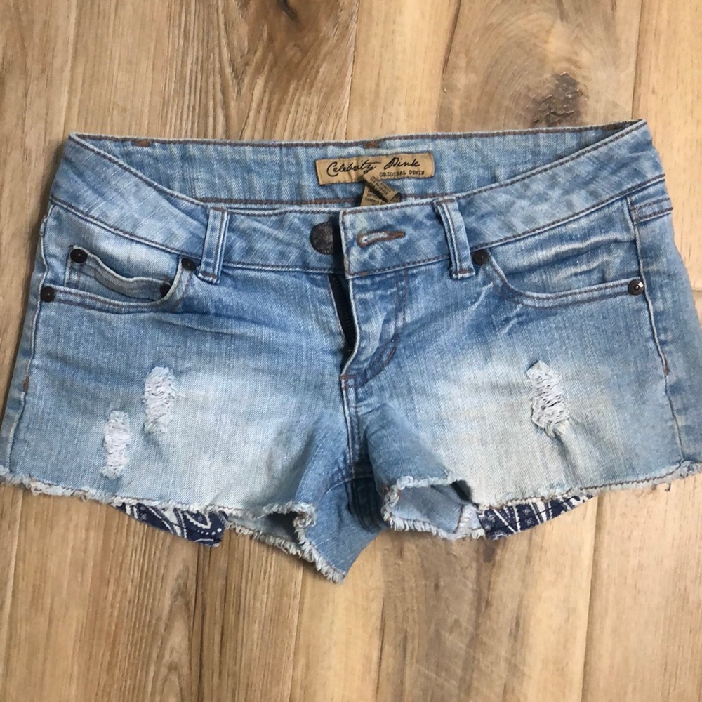 Celebrity Pink distressed shorts